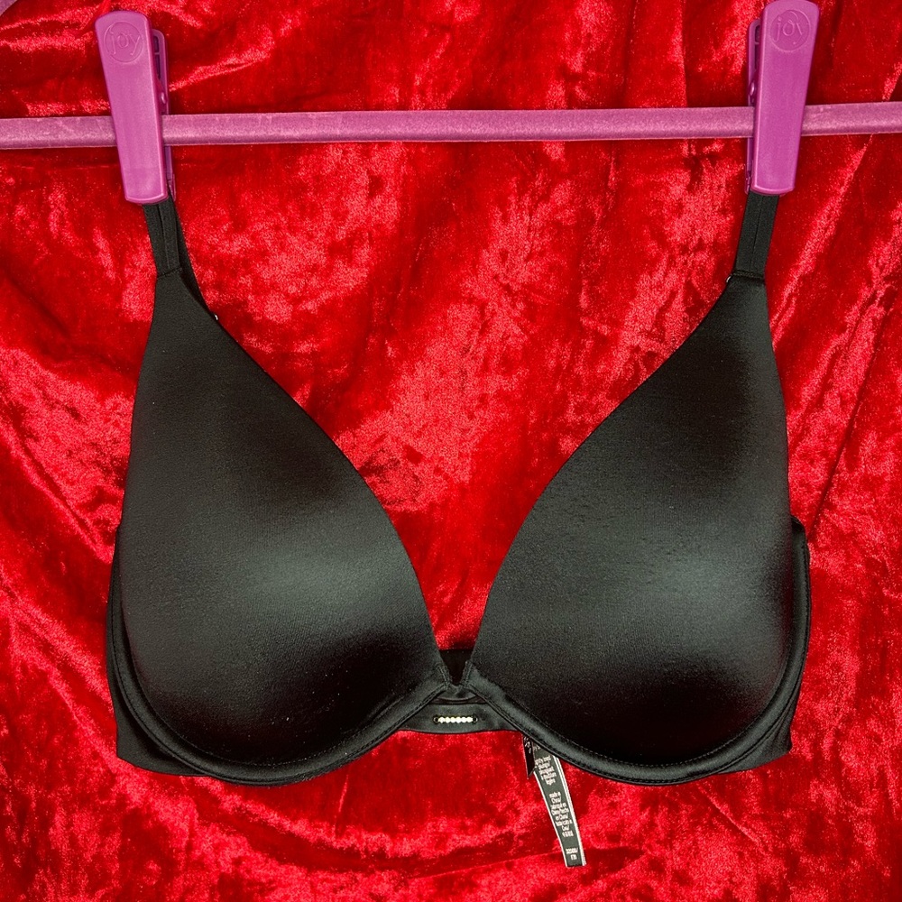 Victoria’s Secret Very Sexy Lightly Lined Plunge Bra Black 32DDD